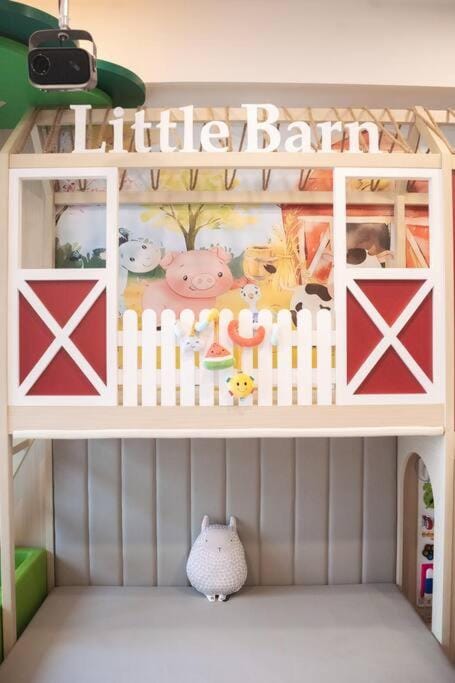 Little Barn by Little Bnb Apartment in Jakarta