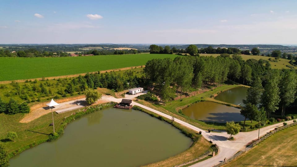 Nearby landmark, Natural landscape, Bird's eye view, Garden, Lake view