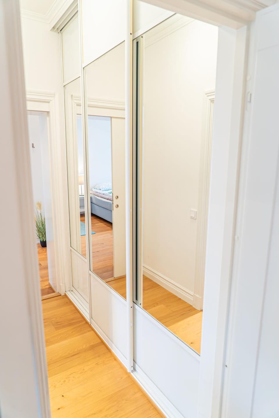 Grand 3BR at Vasaplatsen Central Gothenburg Apartment in Gothenburg