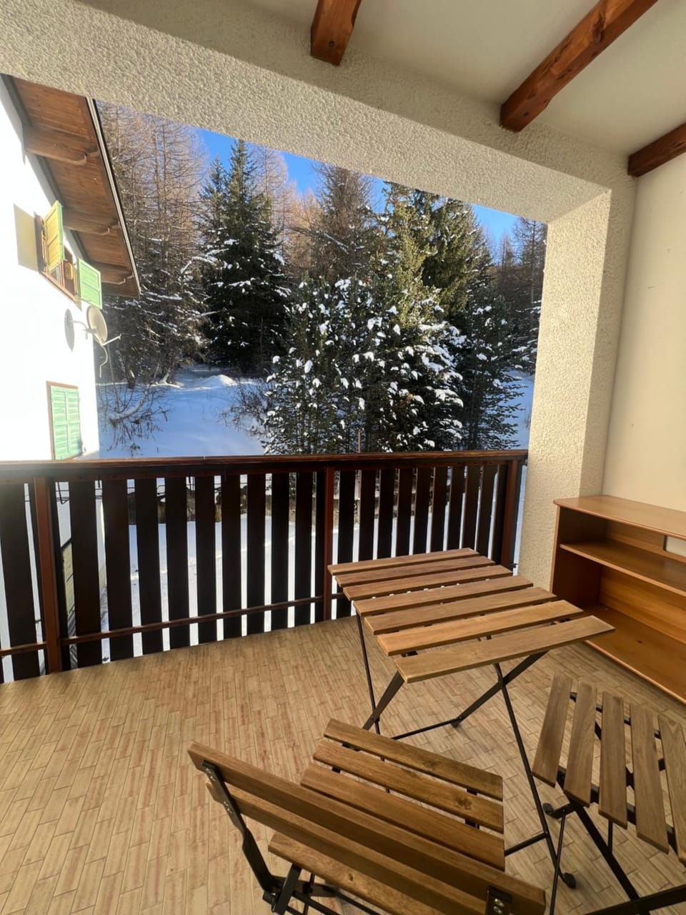 Balcony/Terrace, Mountain view