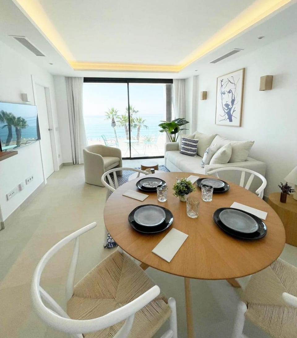 Natural landscape, Living room, Seating area, Dining area, Sea view, Sea view