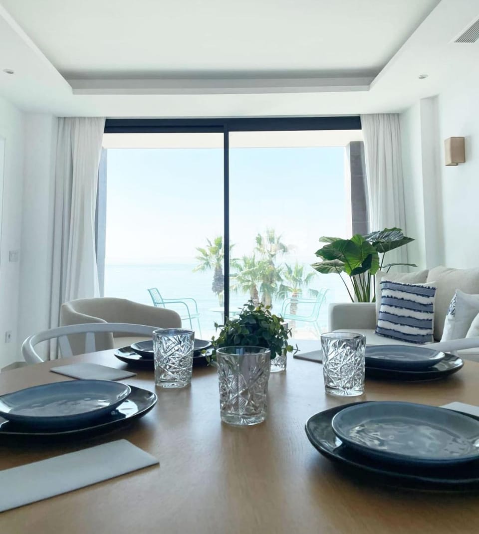 Natural landscape, Living room, Seating area, Dining area, Sea view