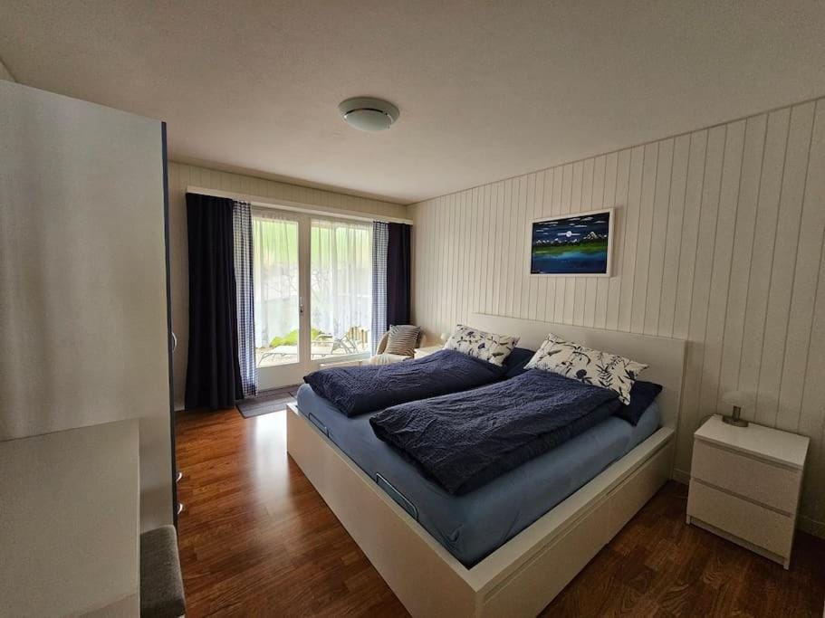 Traumblick auf den Thunersee und die Berge Apartment in Canton of Bern (Region)