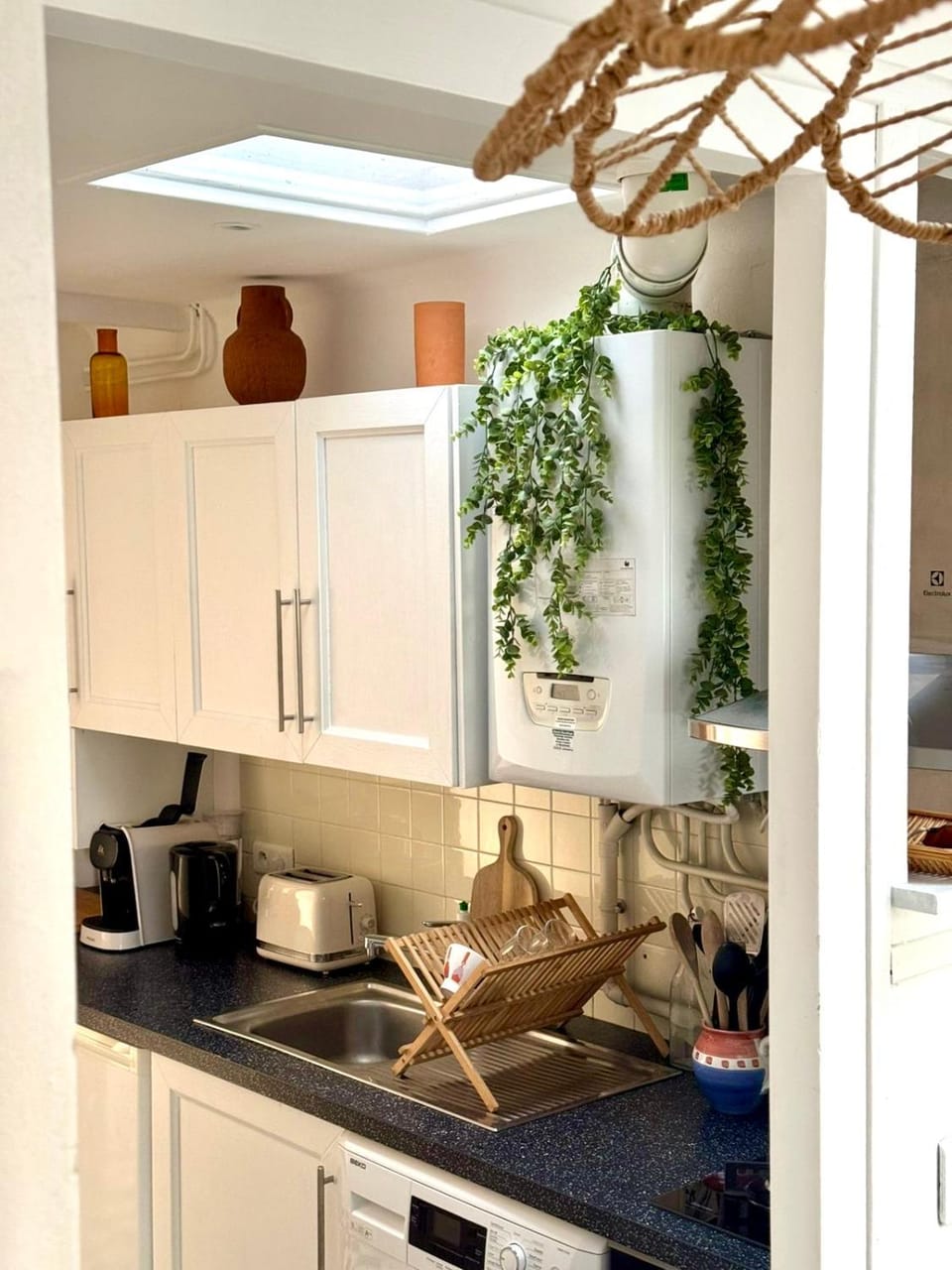 Kitchen or kitchenette, stove