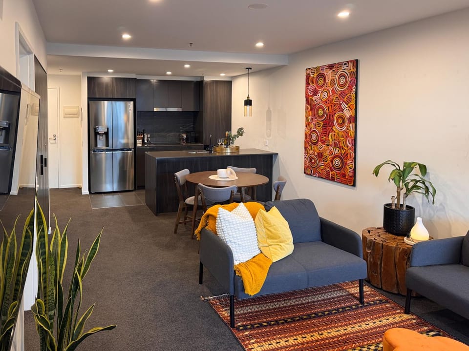 Kitchen or kitchenette, Living room, Seating area