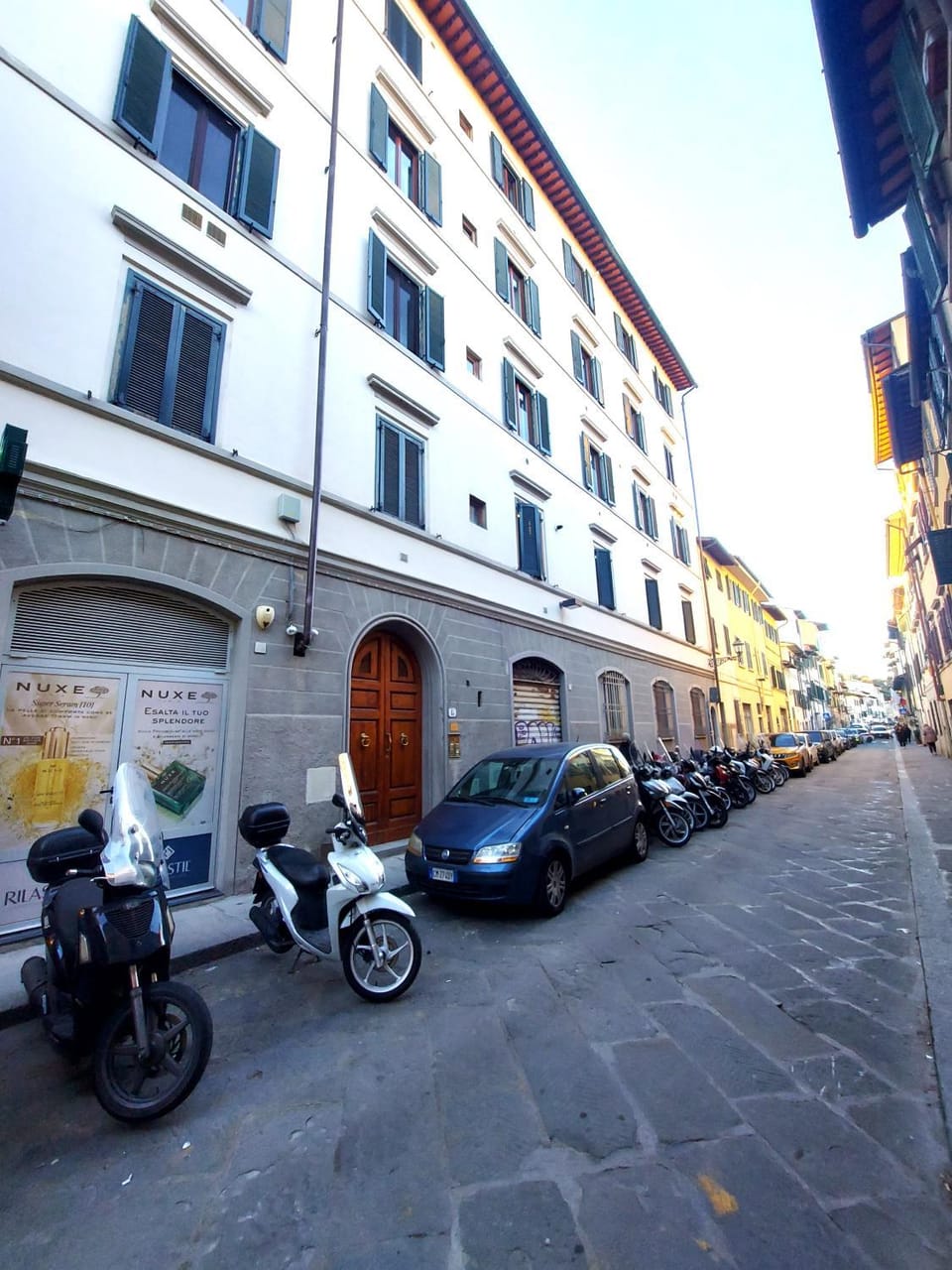 Property building, Neighbourhood, Street view, Location