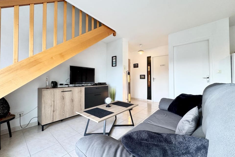 Joli duplex plein bourg - 4km des plages Apartment in Guidel