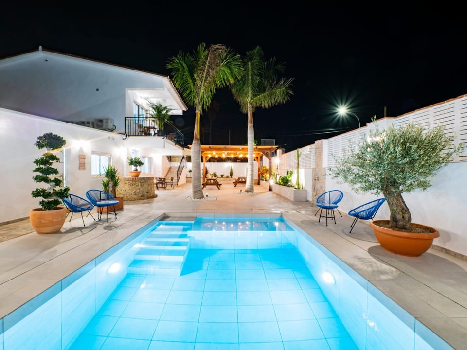 Complejo La Palapa Apartment hotel in Axarquía
