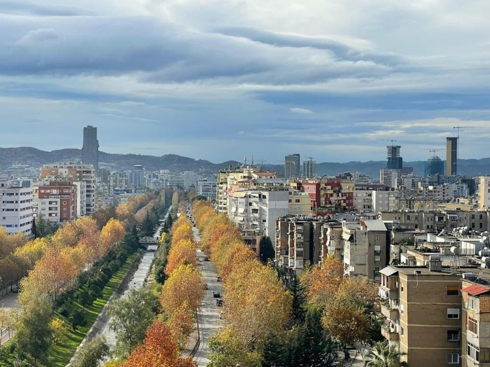 Nearby landmark, Day, Natural landscape, Bird's eye view, View (from property/room), City view