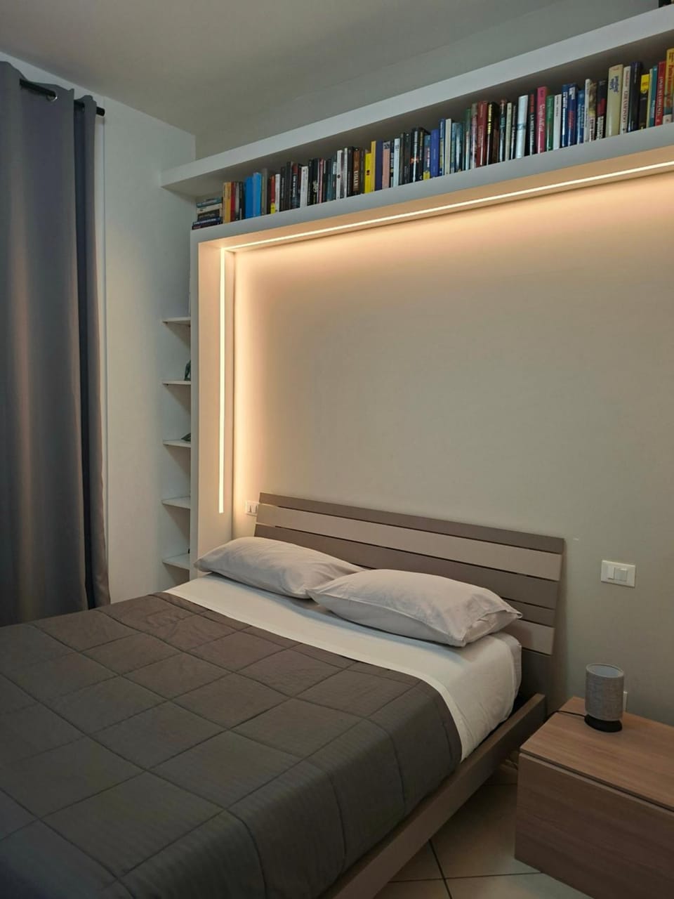 Atene Bilocale in affitto breve Apartment in Milan