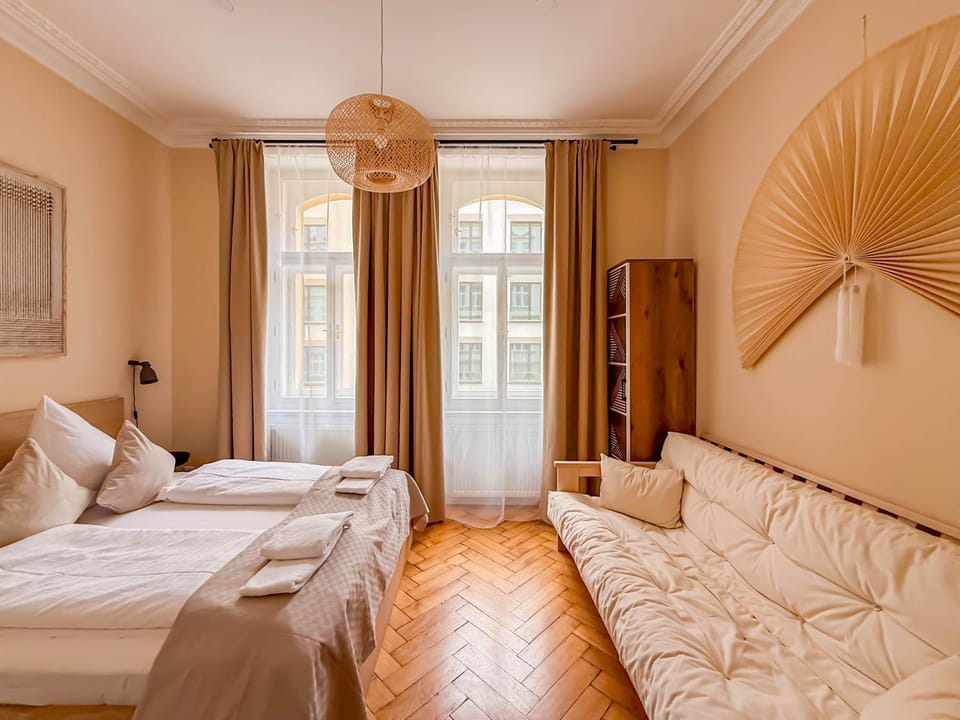 Bed, Bedroom