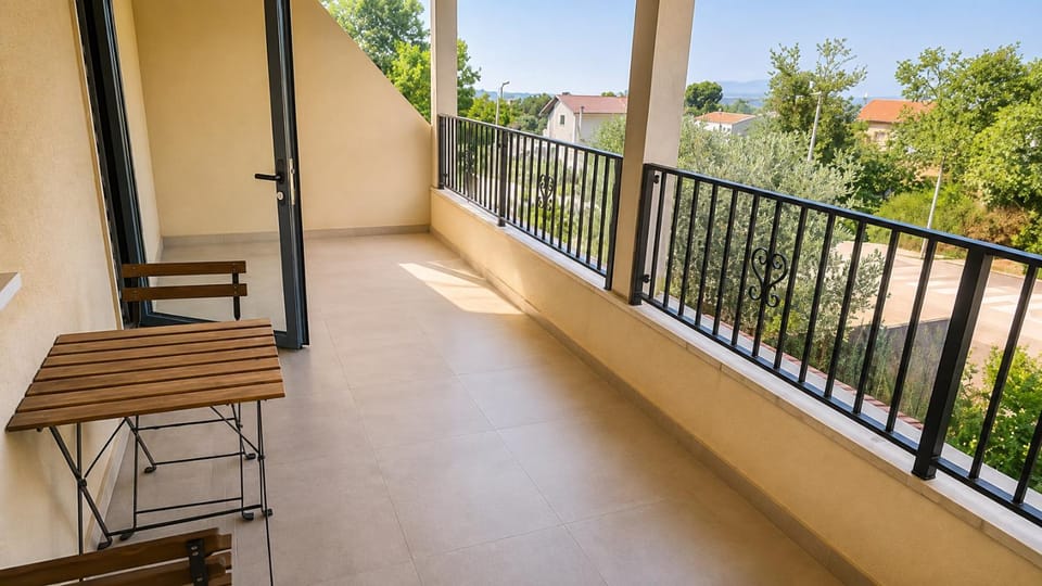Patio, View (from property/room), Balcony/Terrace