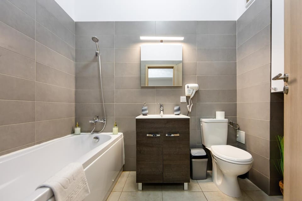 Matei Basarab Chic Studio Apartment in Bucharest