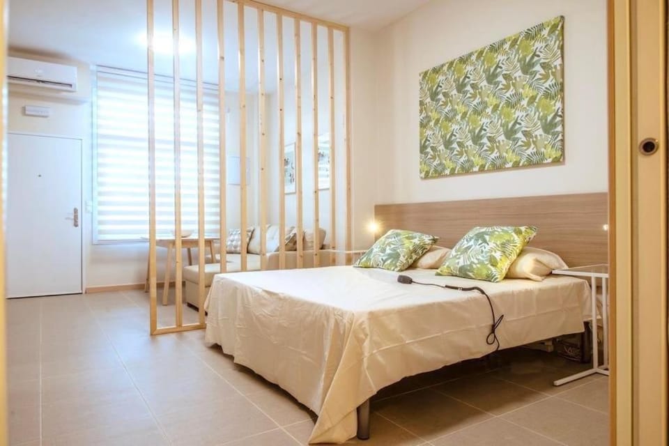 Apartamento céntrico frente a la playa Apartment in Malaga
