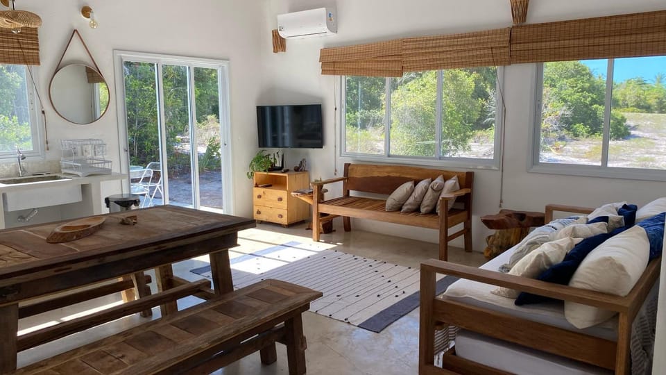 Natural landscape, Garden, Garden, TV and multimedia, Kitchen or kitchenette, Living room, Garden view, Garden view, kitchen