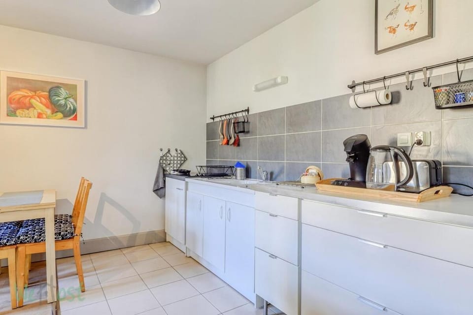 Le Petit Monge Ultra centre Place Emile Zola Apartment in Dijon