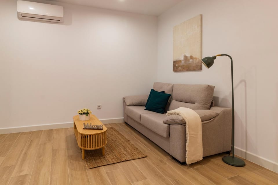Nuevo y Acogedor Piso junto a Santa Justa y Aeropuerto 3 Apartment in Seville