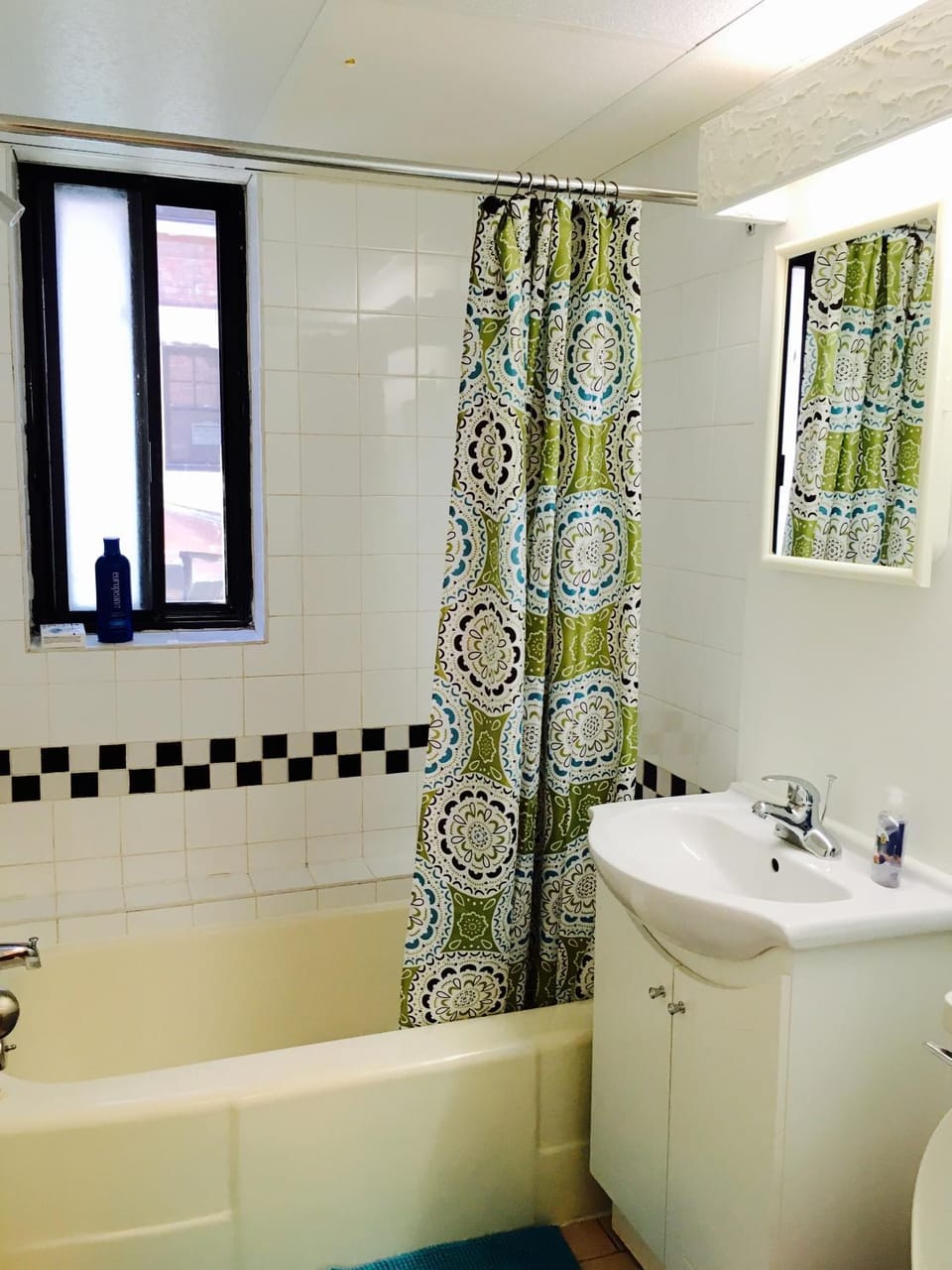 Bathroom, Bath, towels