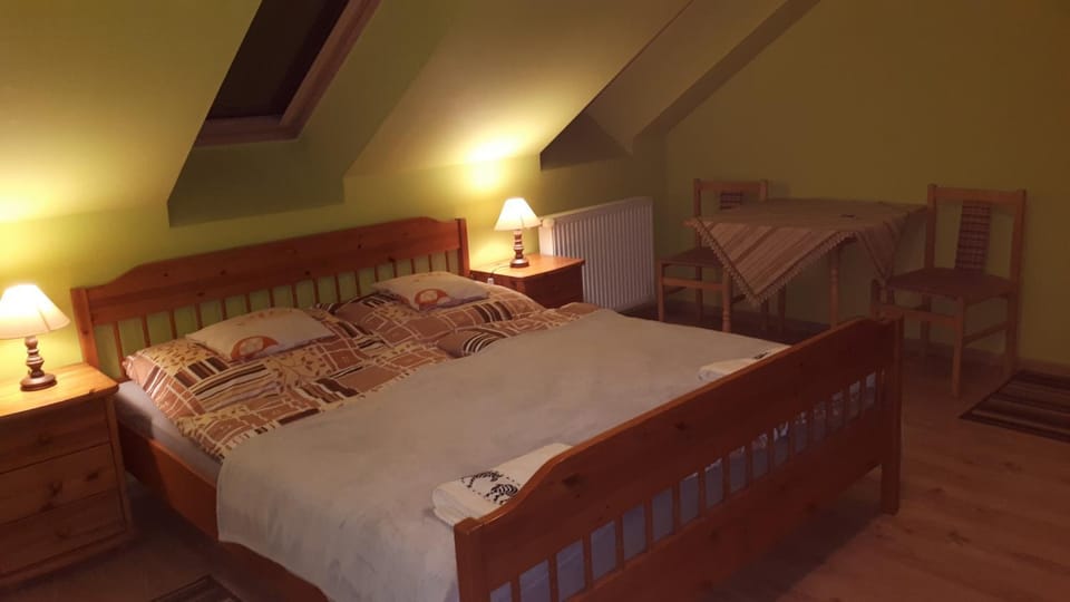 Noclegi u Ireny Bed and Breakfast in Lower Silesian Voivodeship