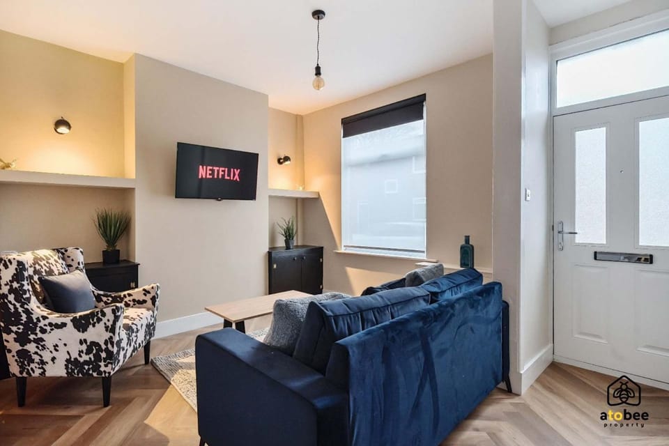 Stylish House near Manchester City Centre & CoOp Arena - Free Parking House in Manchester