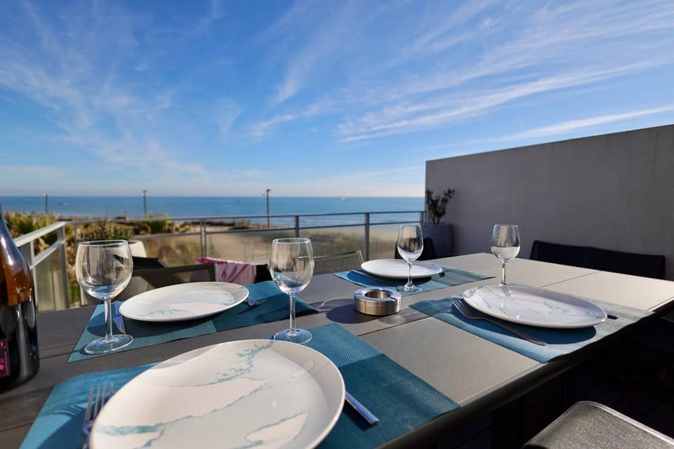 Balcony/Terrace, Dining area, Sea view