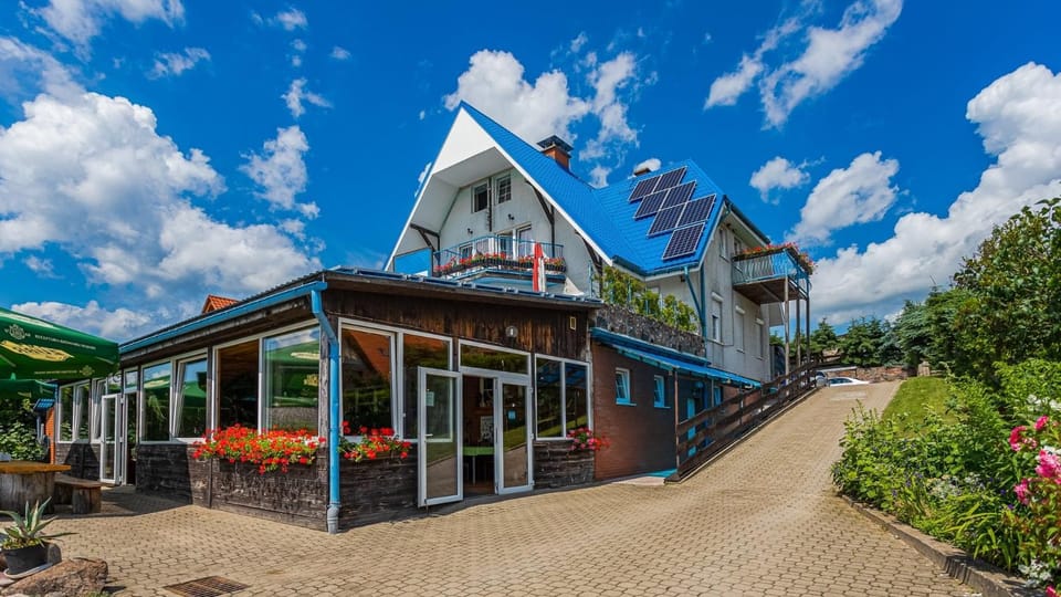 Property building, Facade/entrance