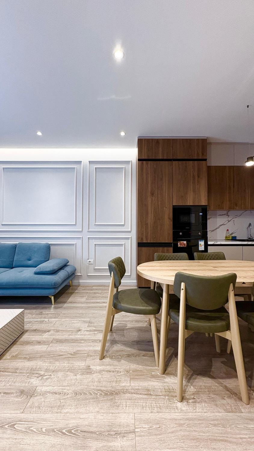 Kitchen or kitchenette, Living room, Seating area