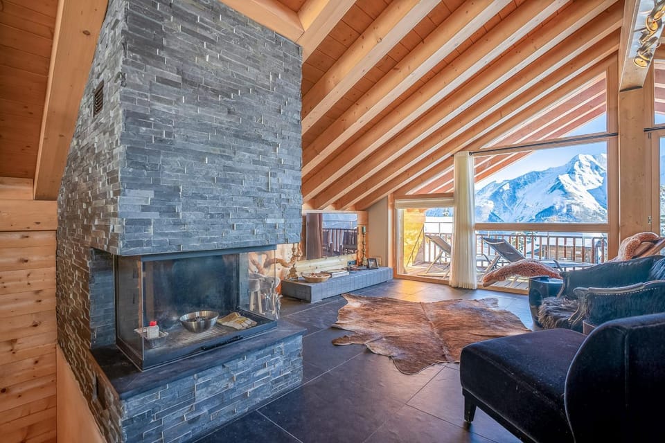 Caspar Penthouse Apartment in Canton of Valais