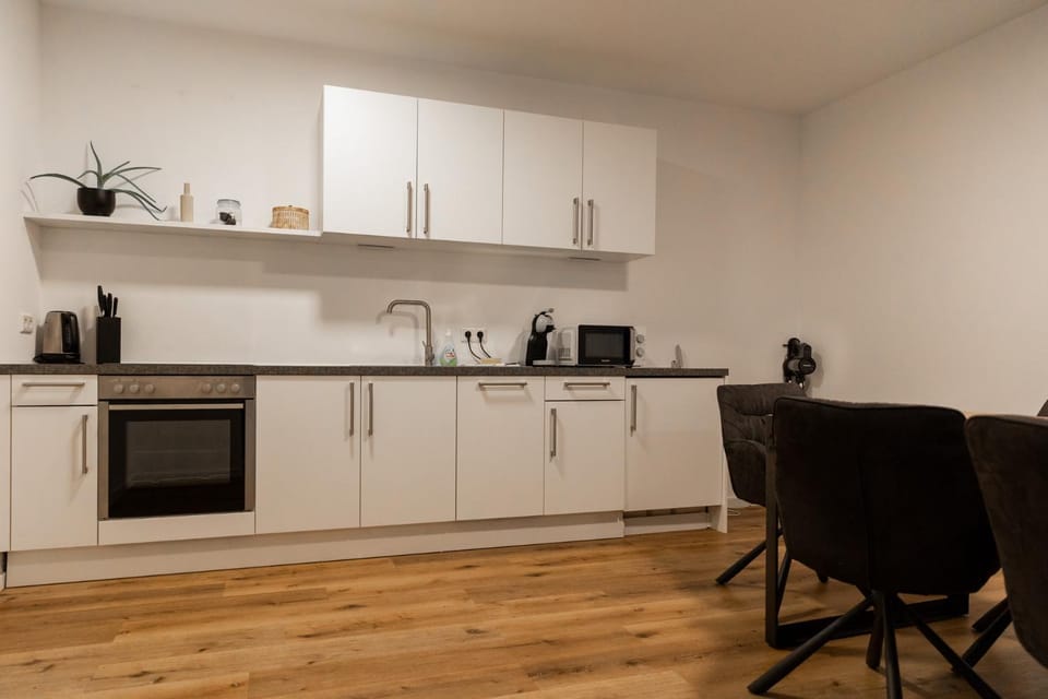 Kitchen or kitchenette, kitchen, kitchen