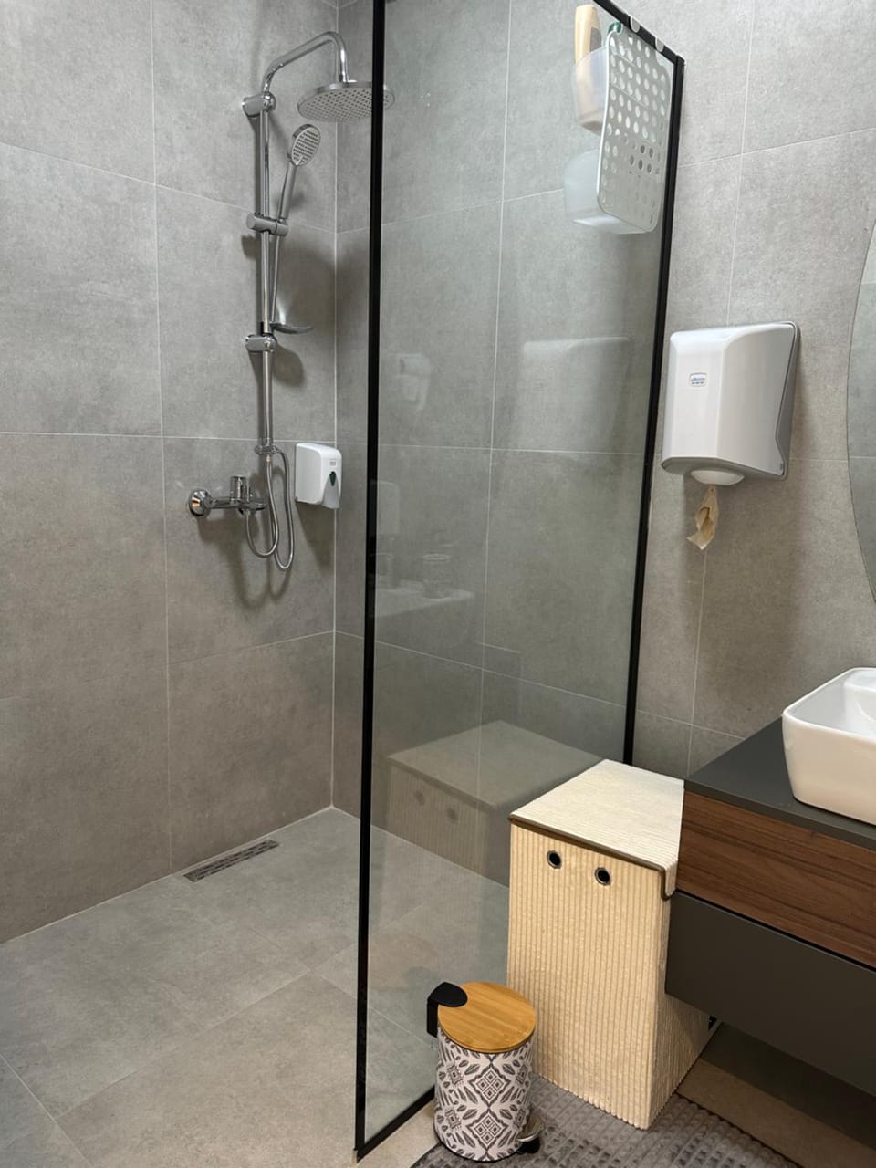 Shower, Bathroom