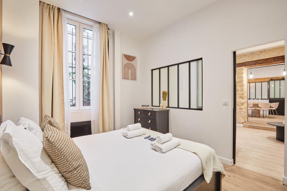 Sublime apartment in the heart of Paris 8 people FBMAR4 Apartment in Paris