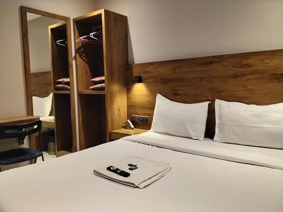 New Wind Flower Residency Hotel in Mumbai