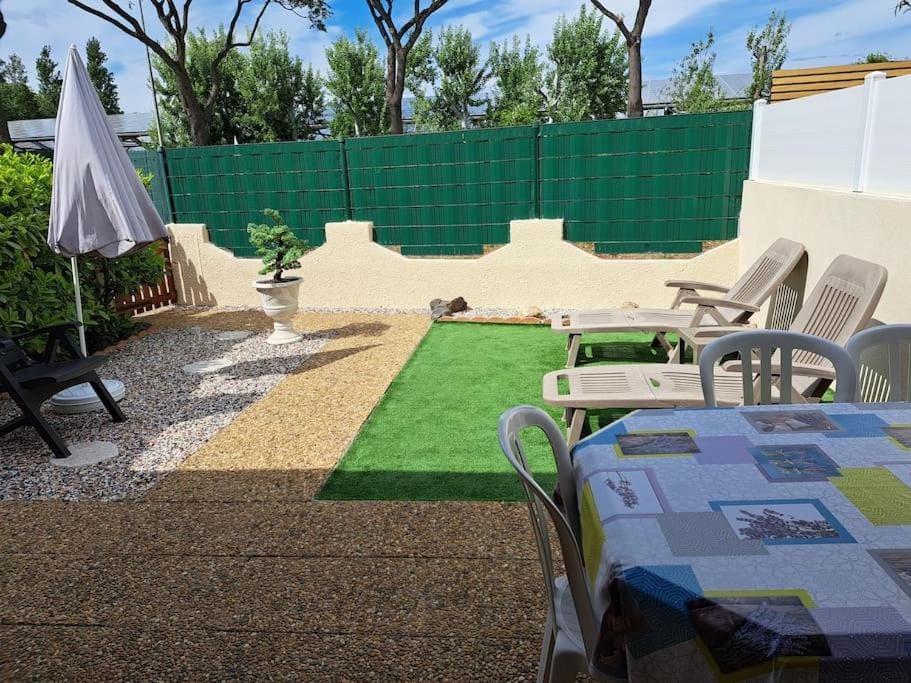 AGENCE JF IMMO - Villa climatisee 5 pers proche plage avec terrasse et parking V0387 House in Vias