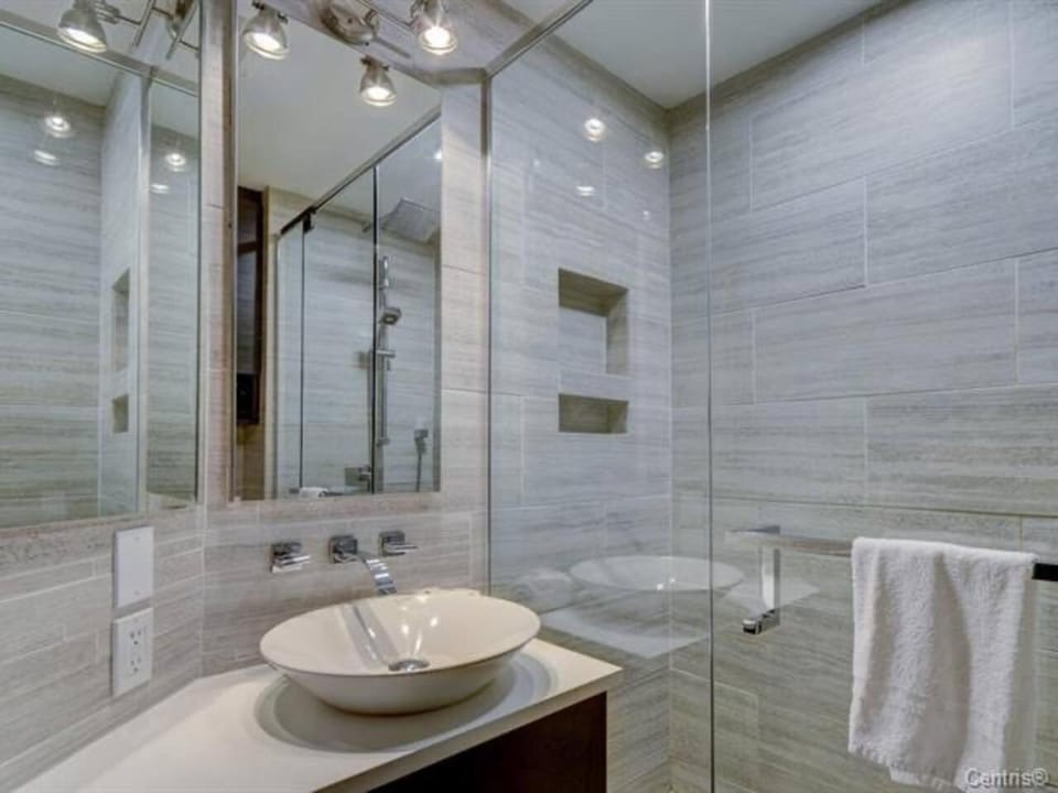 Charming Condo in the Mont Tremblant Ski Village Apartment in Mont-Tremblant