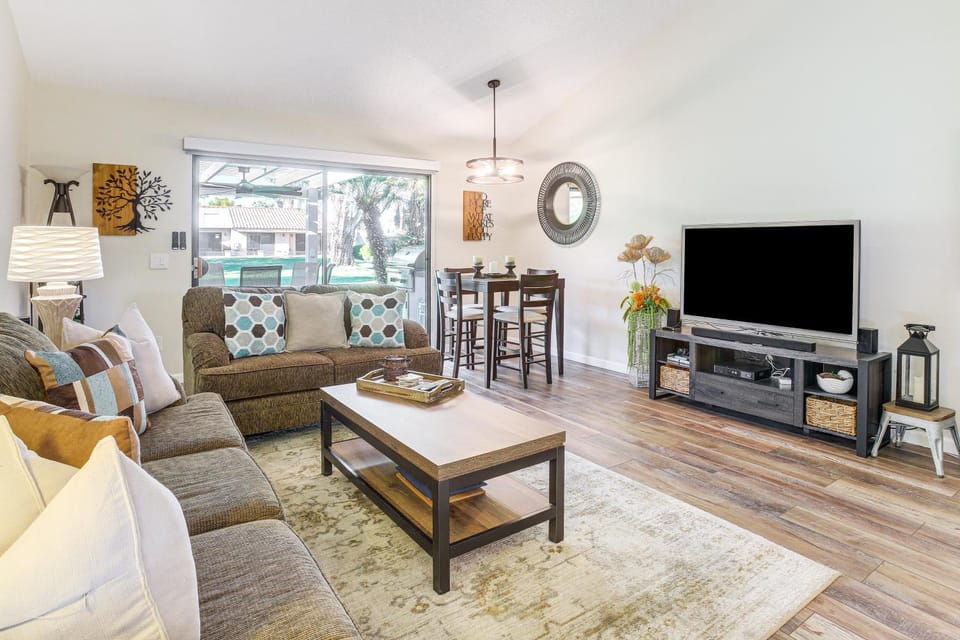 Golf Course On-Site: Peaceful Condo in Palm Desert House in Palm Desert