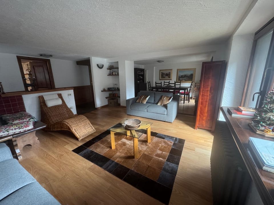 Living room, Dining area, Dinner