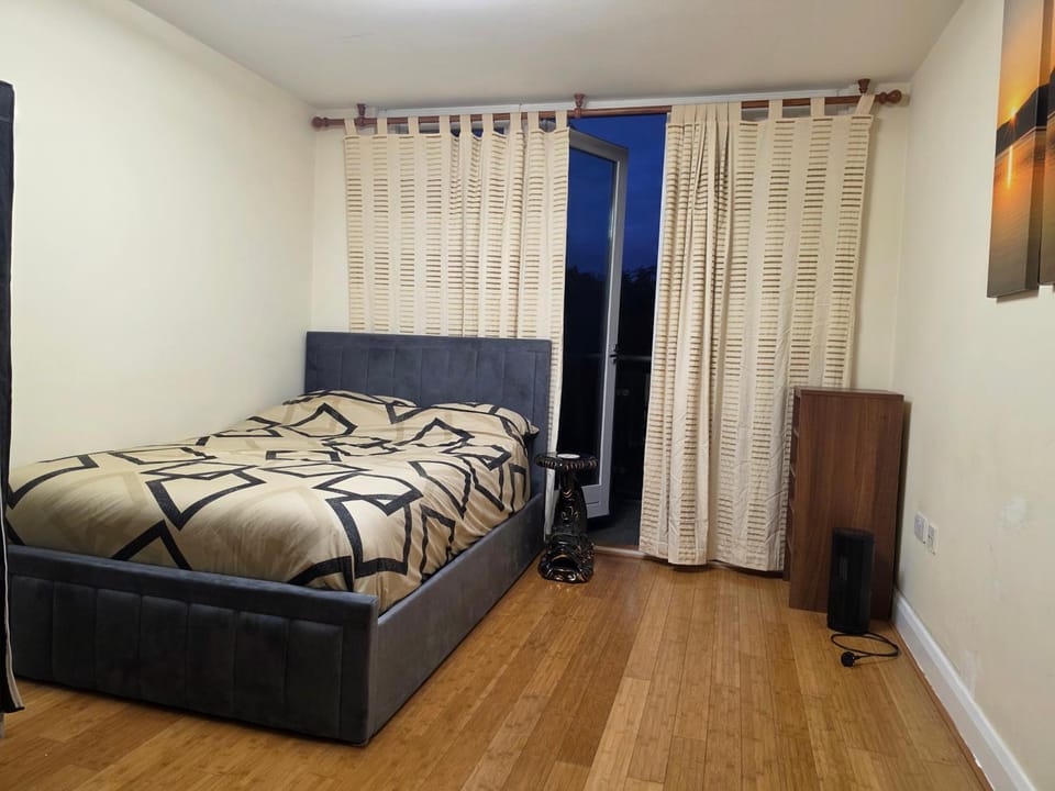Apartment Near City Centre and Utilita 1000Mbps Internet Sleeps Up to 4 Apartment in Birmingham