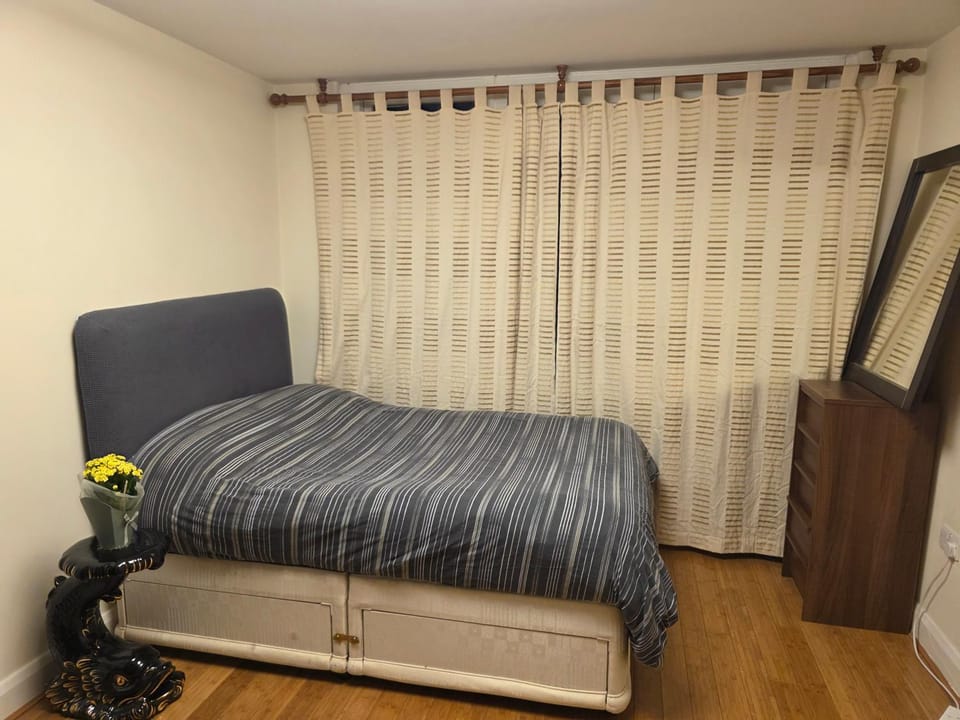 Exceptional City center Apartment Can Sleep Up To 4 Guest High speed internet access Free Near Utilita Apartment in Birmingham