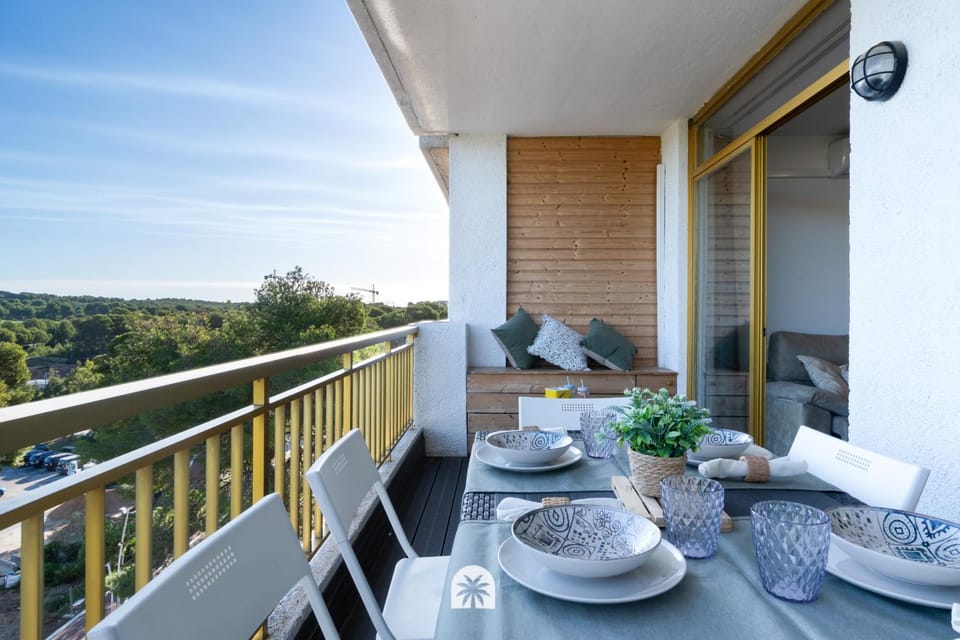 Balcony/Terrace, Balcony/Terrace