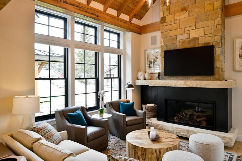 Mariposa-Valerian-Paintbrush Bundle at Academy Place House in Crested Butte