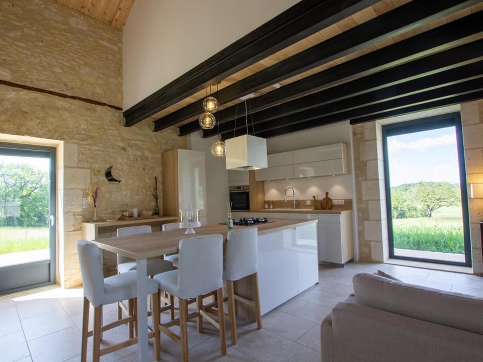 Charmante maison avec climatisation, WiFi et animaux admis à Puycousin - FR-1-616-391 House in Nouvelle-Aquitaine