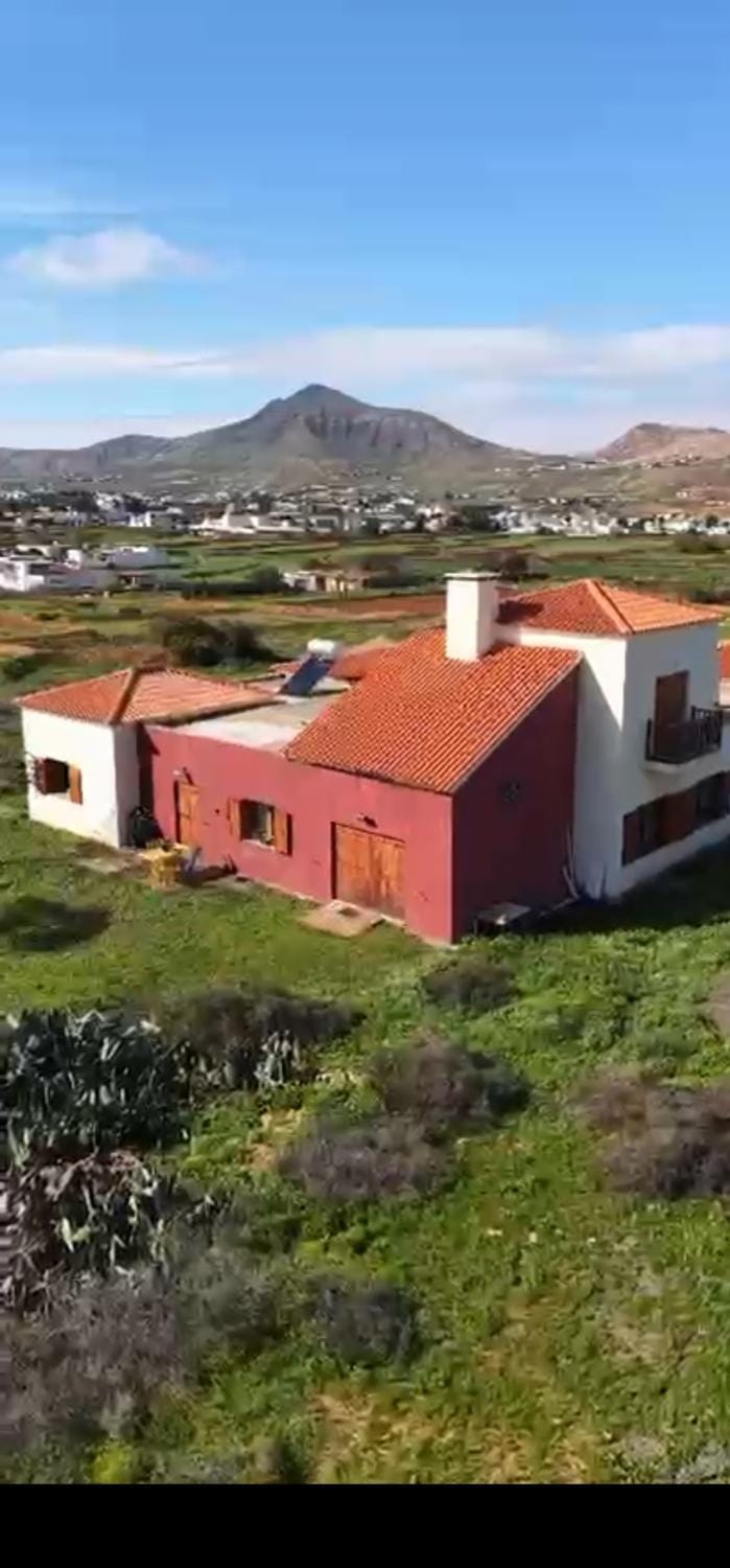Land of Gavias Apartment in Maxorata