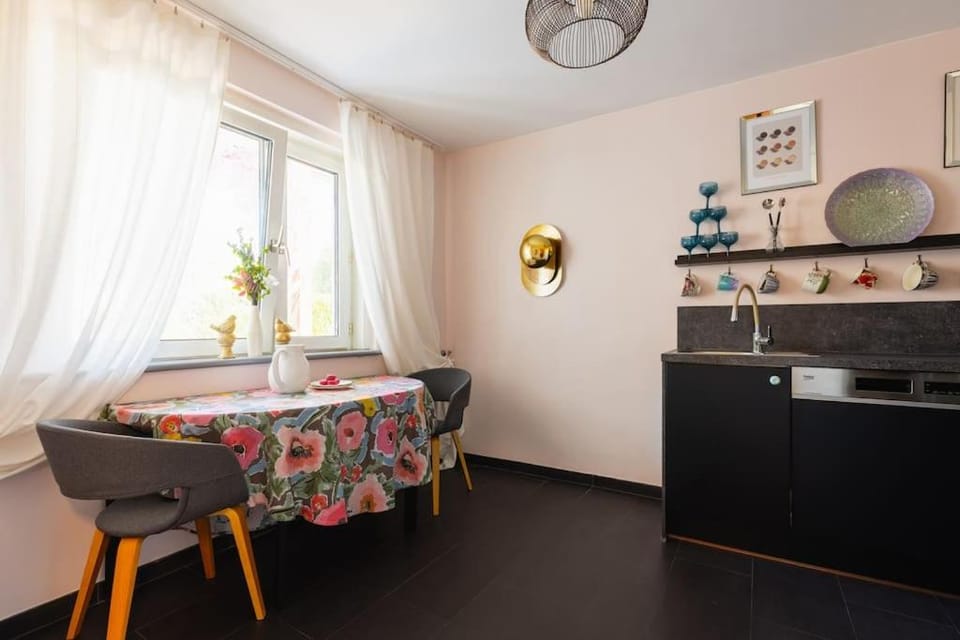 Free Parking-3BR-200m2 House-AC-1000m2 Garden House in Vienna