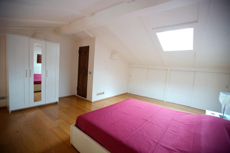 Ampio bilocale centralissimo, Firenze Apartment in Florence