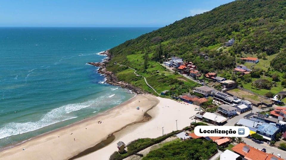 Beach, Location