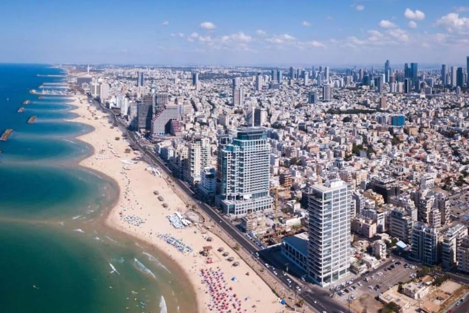 Luxury Studio Beach Flat 106 Apartment in Tel Aviv-Yafo