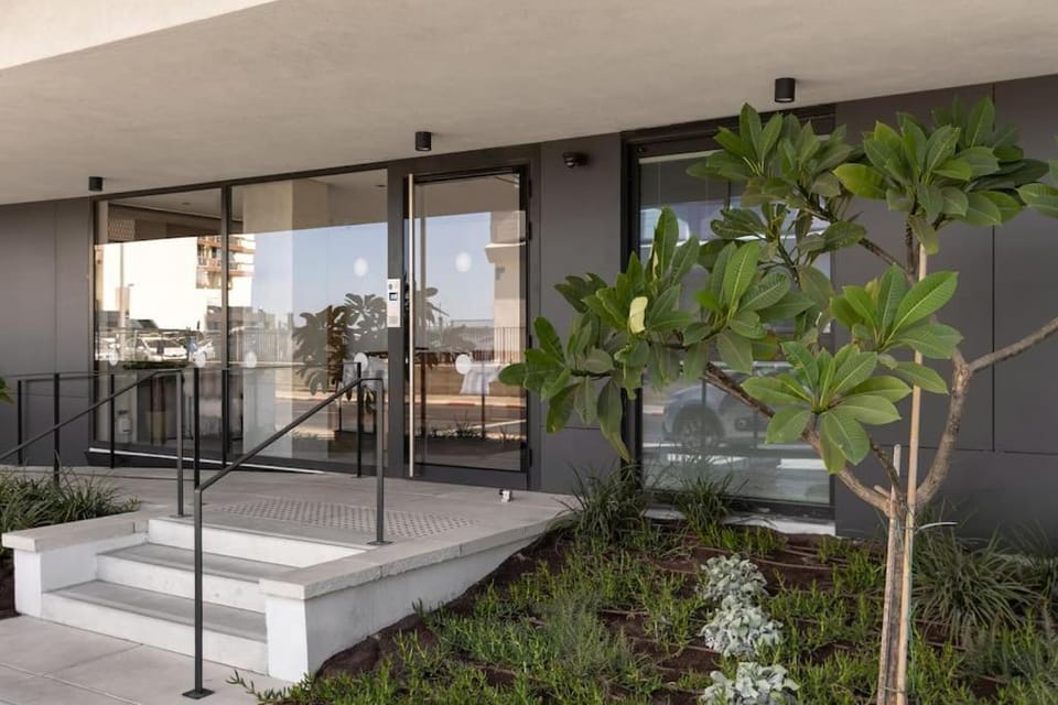 Luxury Studio Beach Flat 213 Apartment in Tel Aviv-Yafo