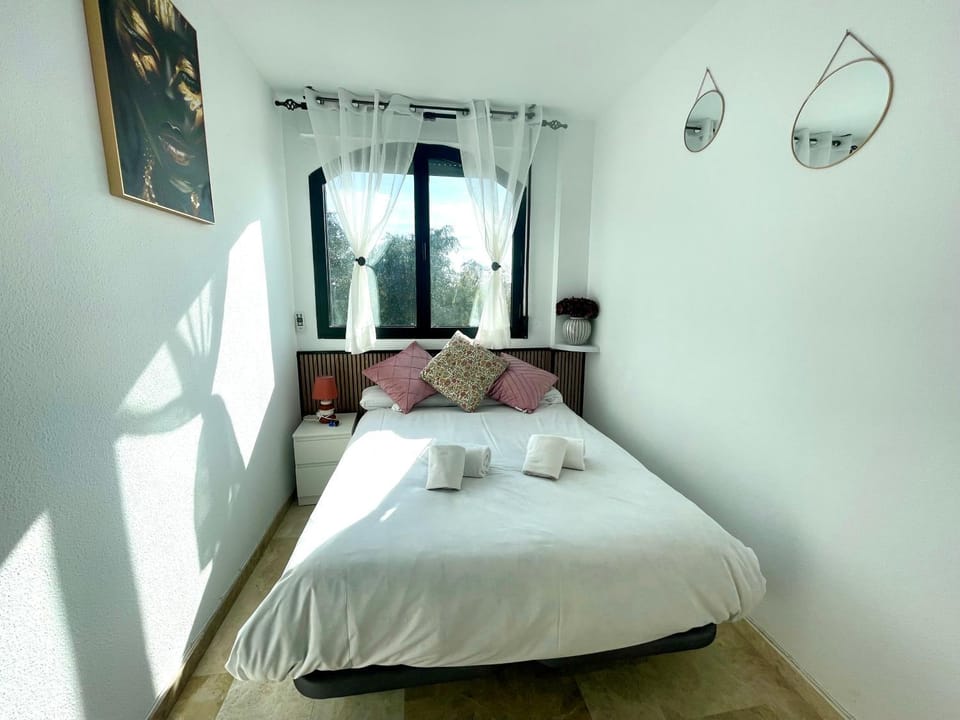 Geysotur Balcón del Puente Romano con Parking Gratis Apartment in Cordoba