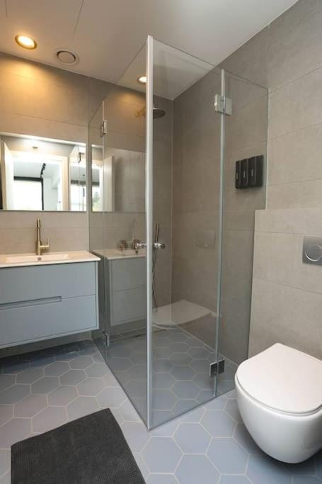 Luxury Studio Beach Flat 421 Apartment in Tel Aviv-Yafo