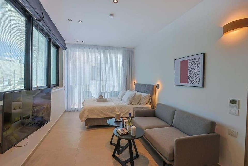 Luxury Studio Beach Flat 423 Apartment in Tel Aviv-Yafo